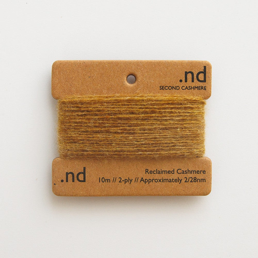 Second Cashmere Mending Yarn - 10m Card