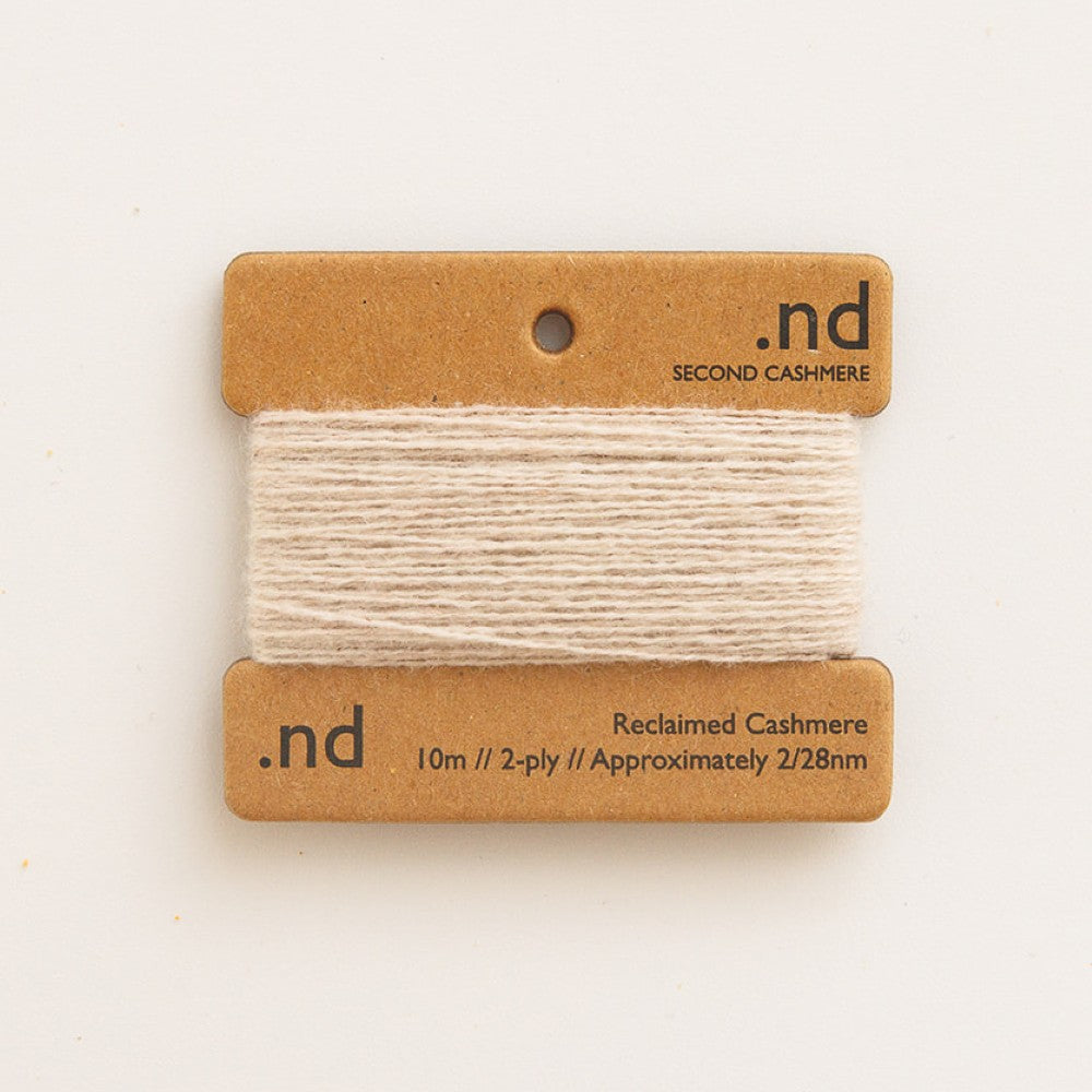 Second Cashmere Mending Yarn - 10m Card