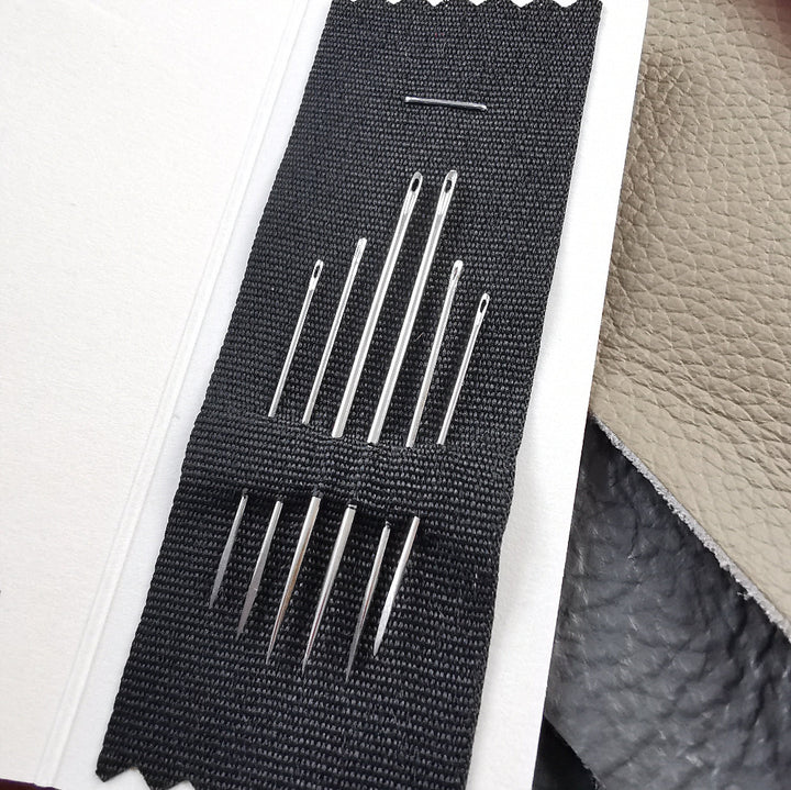 Sajou Needles - Leather Assortment