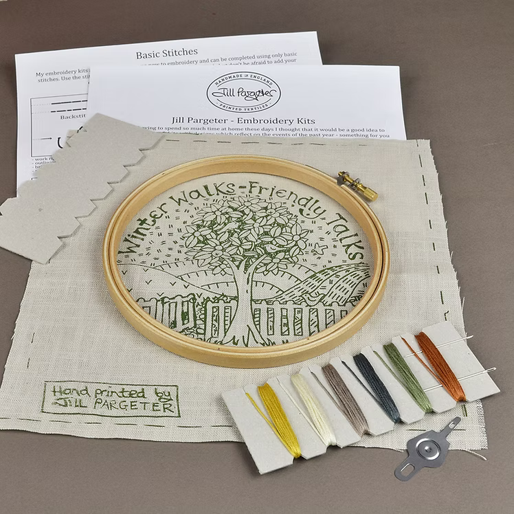 Jill Pargeter Embroidery Kit - Winter Walks, Friendly Talks