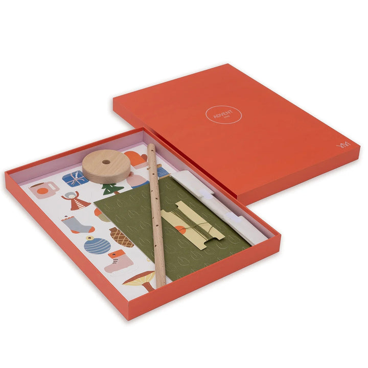 Jurianne Matter Paper and Wood Advent Tree (with garland)