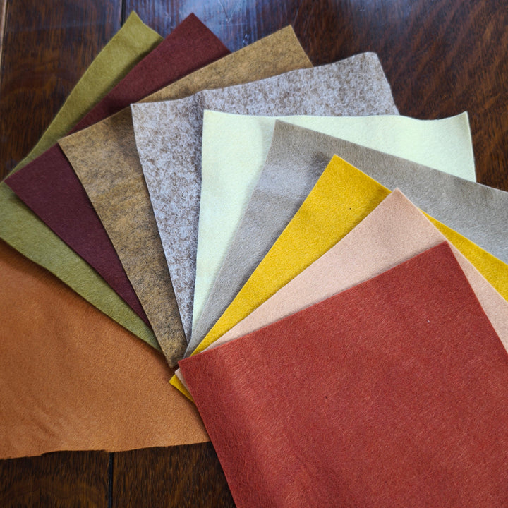 Viscose and wool mix felt bundle