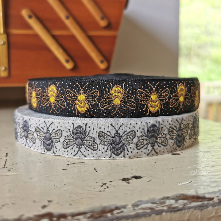 Kafka Bee Ribbon 20mm wide - per metre