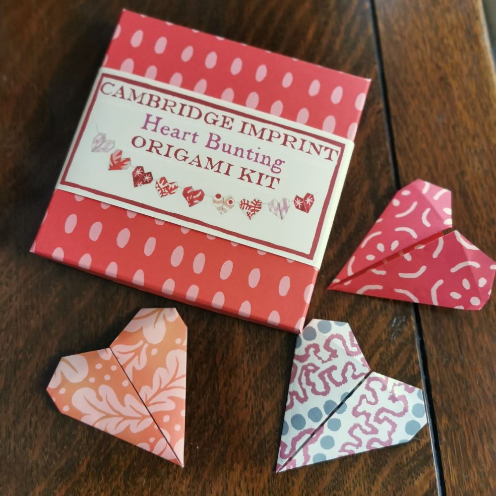 Cambridge Imprint Origami Heart Garland Kit