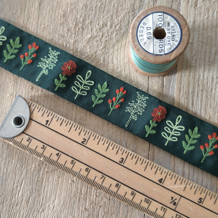 Kafka Sprigs Ribbon 25mm wide - per 50cm length