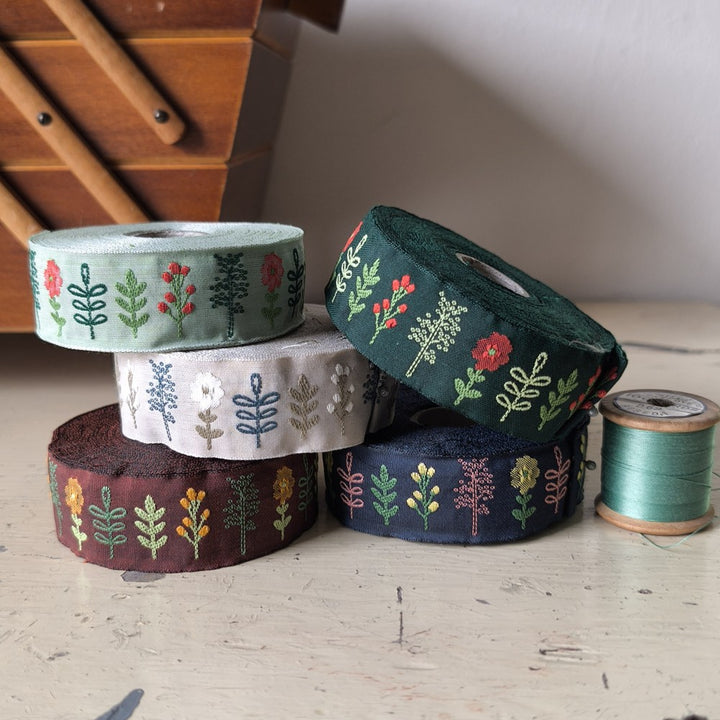 Kafka Sprigs Ribbon 25mm wide - per 50cm length