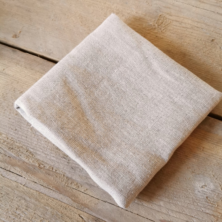 Linen piece 35cm square