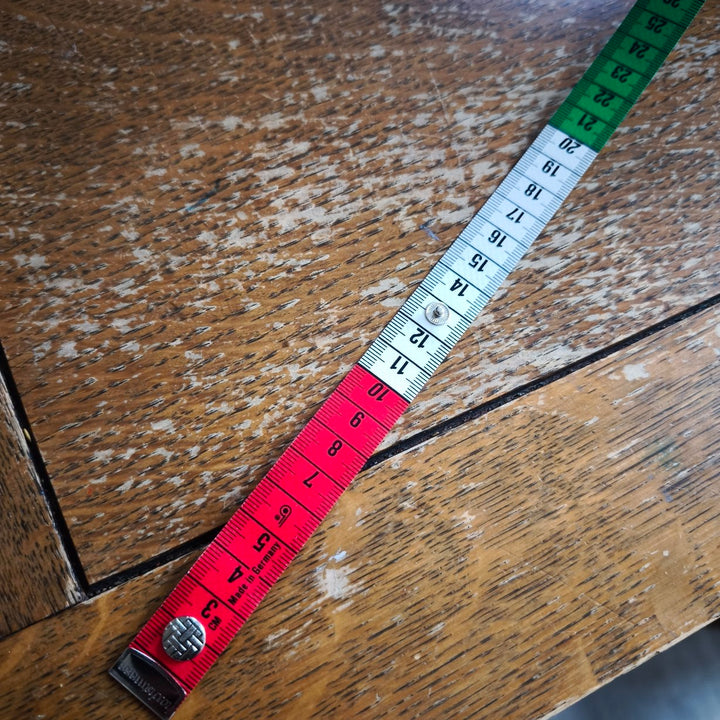 Tape Measure with press stud