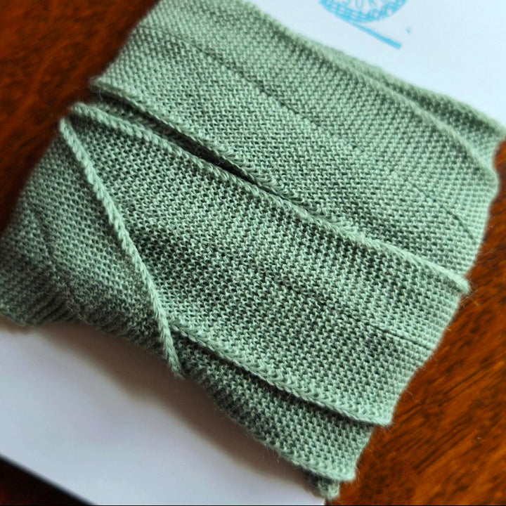 Organic wool fold-over binding 2 metre card