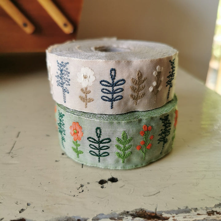 Kafka Sprigs Ribbon 25mm wide - per 50cm length