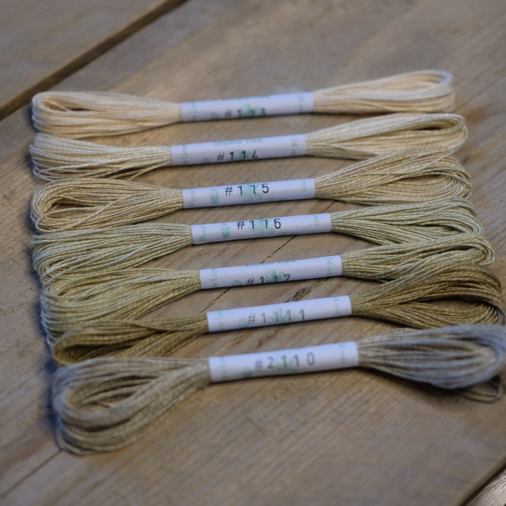 Studio Flax Linen Thread 14m skein - cream/beige