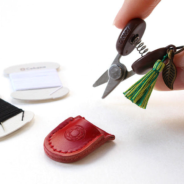 Cohana Wooden Apple Box and Squirrel Set with Mini Snips