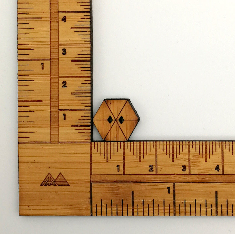 Arrow Mountain Bamboo Button - Hexie 12 mm x 15 mm