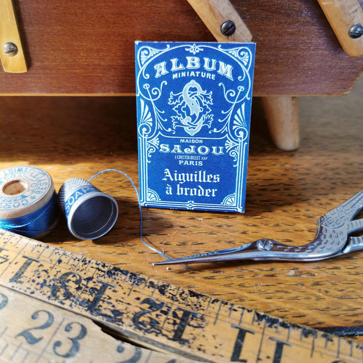 Sajou needles  - blue label embroidery assortment - round tip