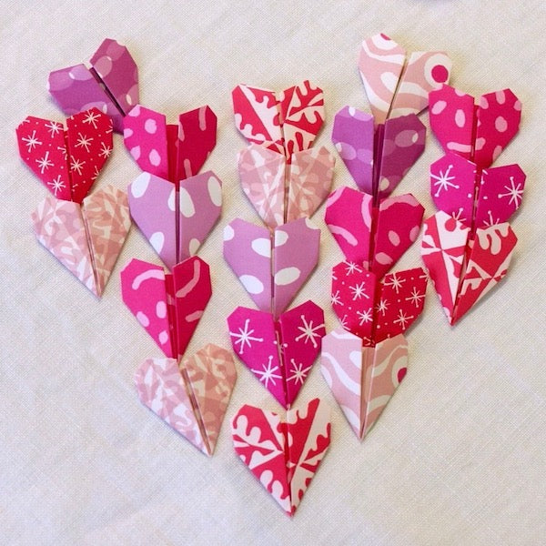 Cambridge Imprint Origami Heart Garland Kit