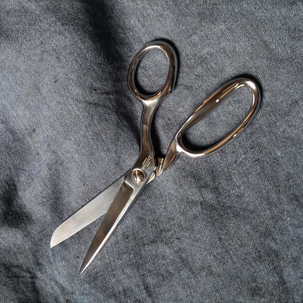 Ernest Wright 8 1/4" Shears