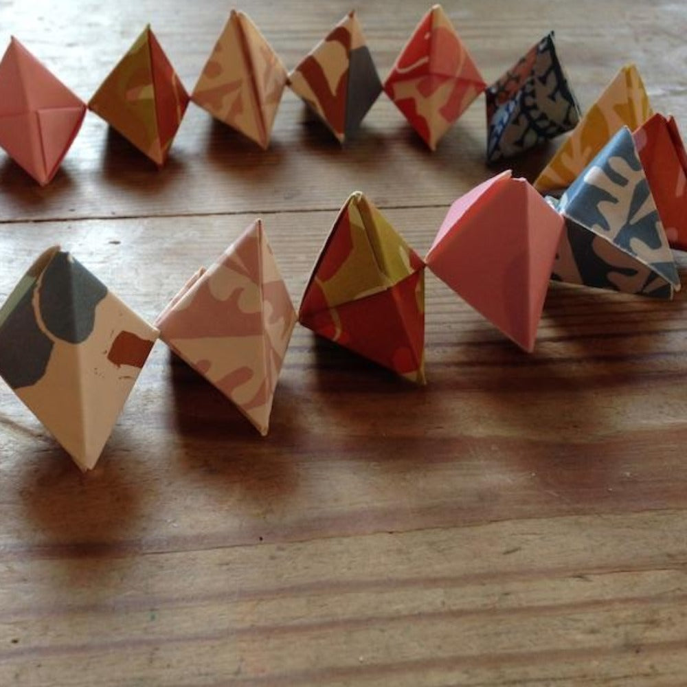 Cambridge Imprint Origami Necklace of Bobbles Kit